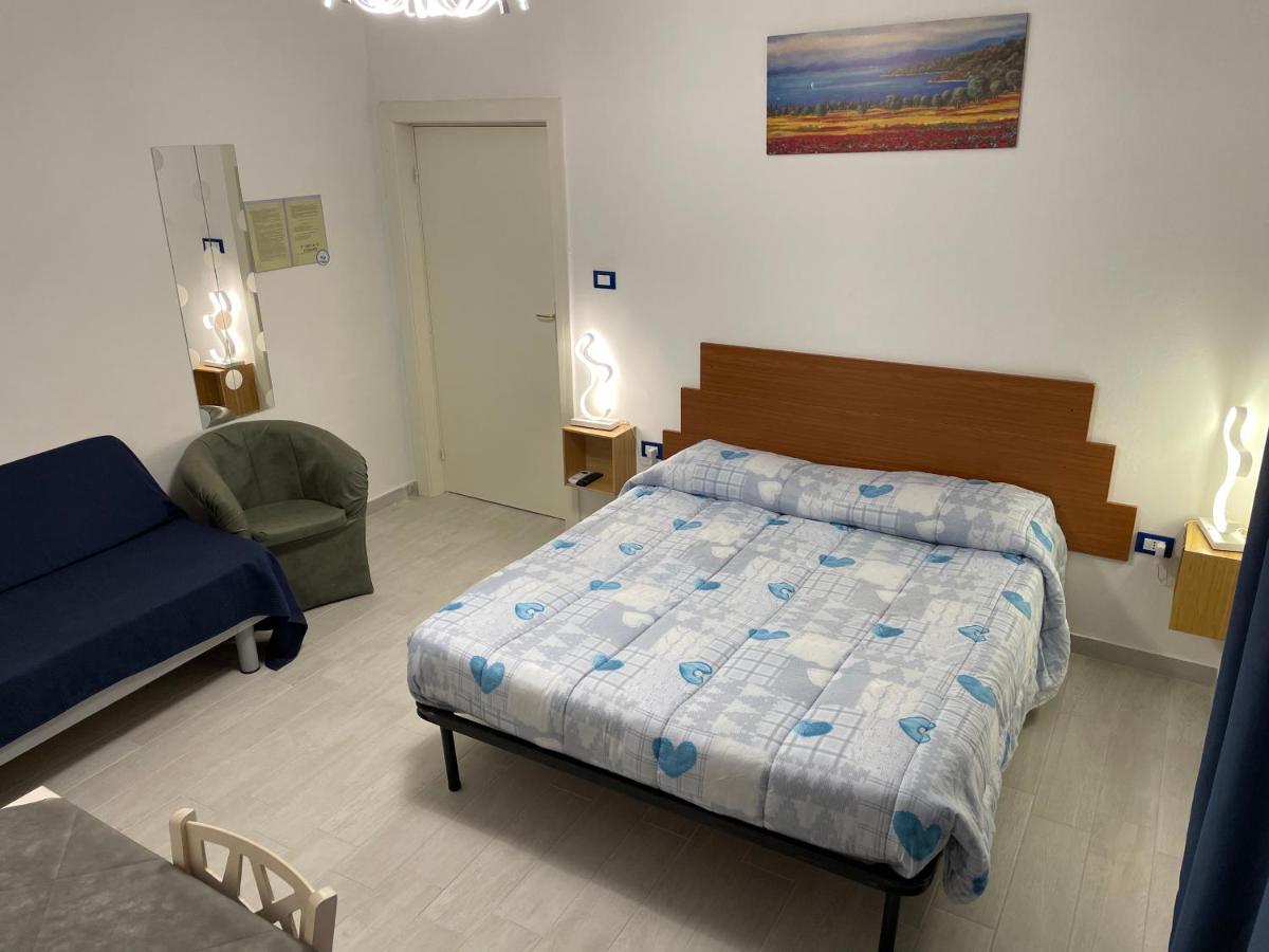 B&B Del Corso - Affittacamere Giulianova Εξωτερικό φωτογραφία