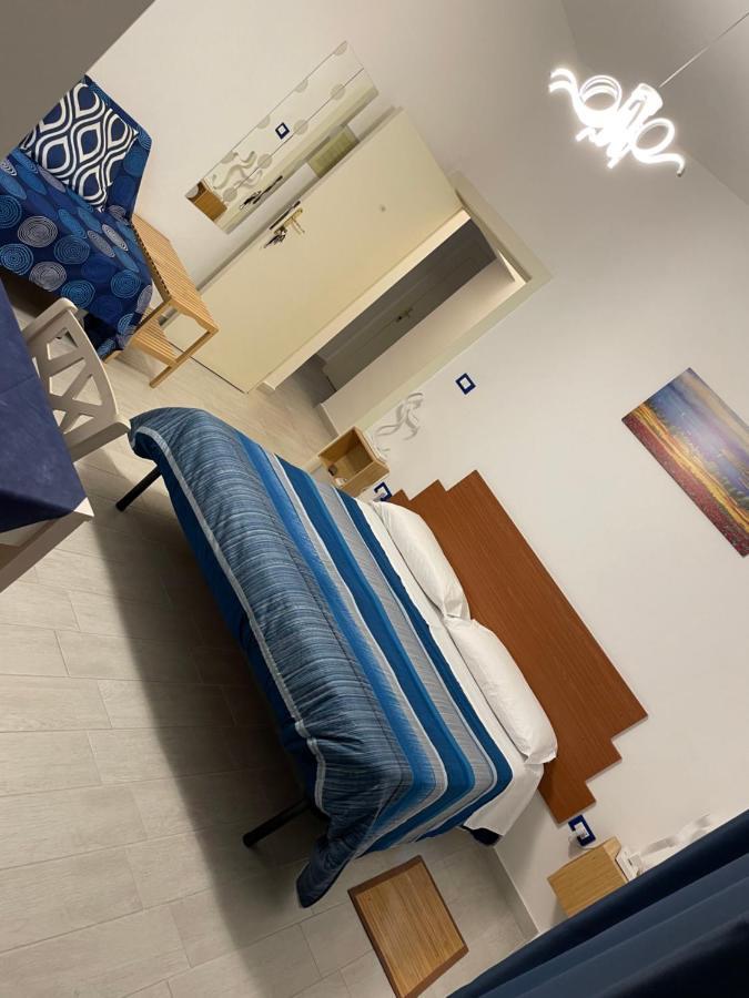 B&B Del Corso - Affittacamere Giulianova Εξωτερικό φωτογραφία